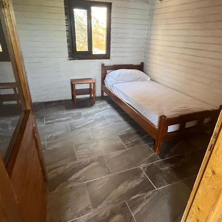 Kongjoni'S Rooms Himarë Exterior foto