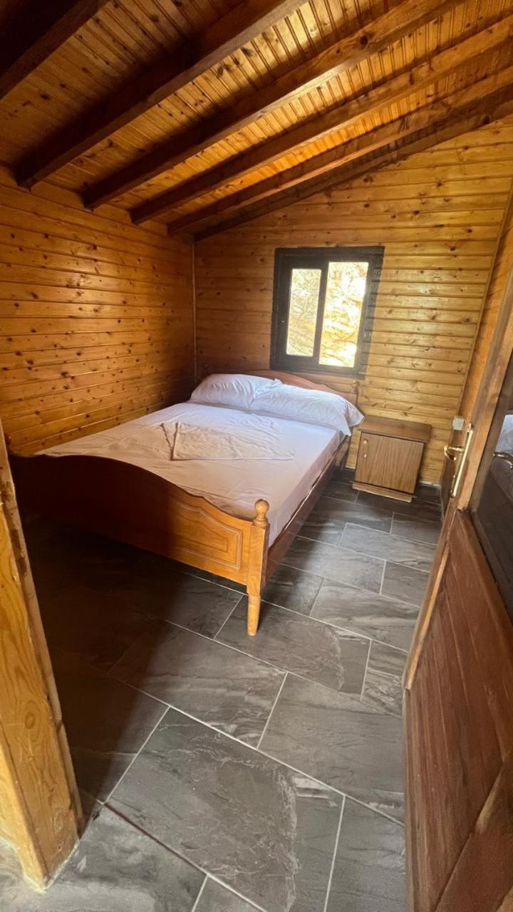 Kongjoni'S Rooms Himarë Exterior foto